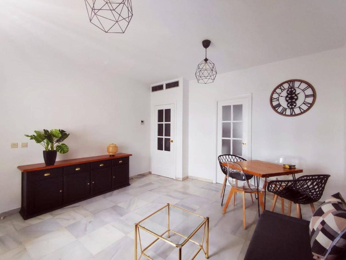 Florencio Quintero Home Seville Exterior photo